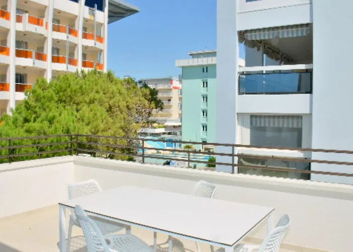 Apartment Sunny And Bright Beautiful Bibione